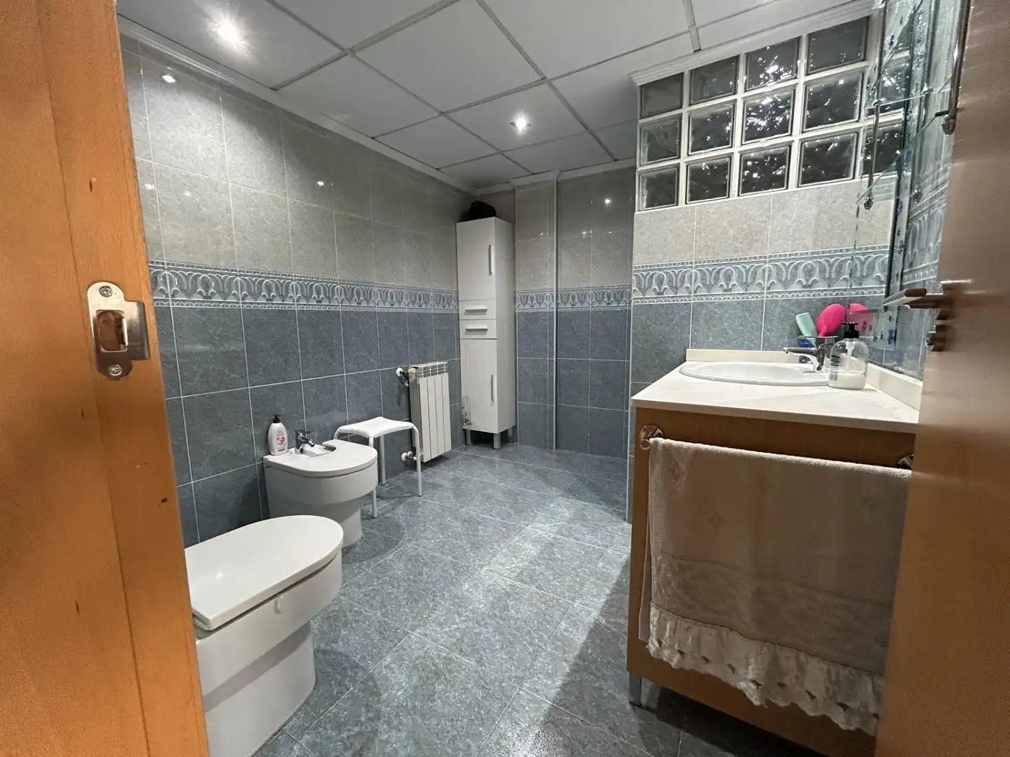Adosado con jardín en venta en Calle CONSTITUCIO, imagen 17