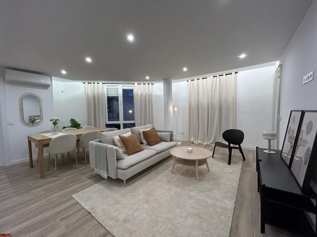 Living room of Flat for sale in  Palma de Mallorca  with Air Conditioner, Heating and Terrace