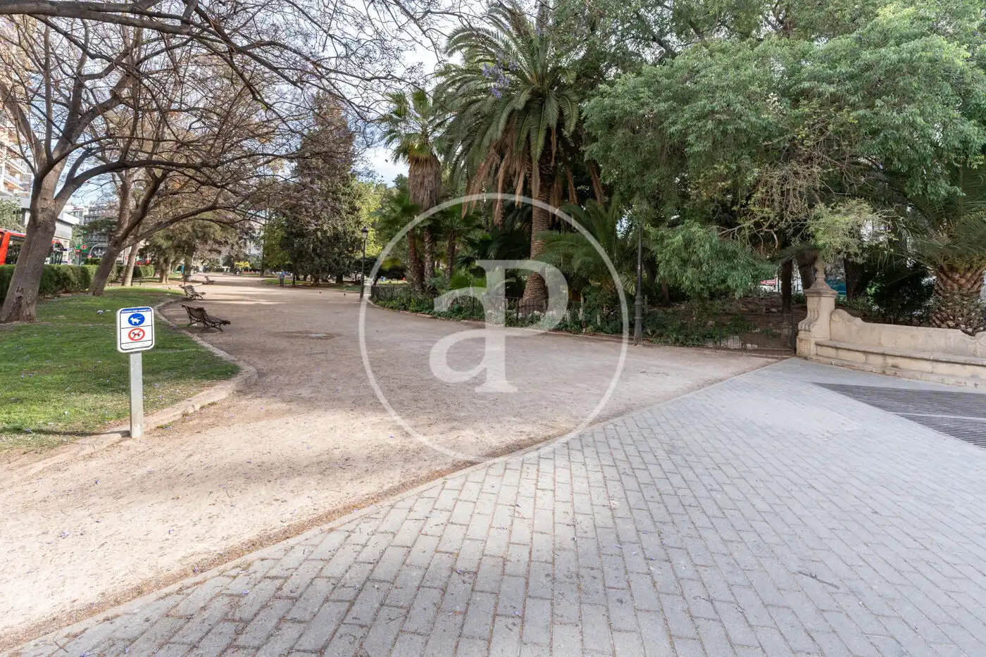 Vista exterior de Piso en venta en Valencia con Aire acondicionado, Calefacción y Balcón