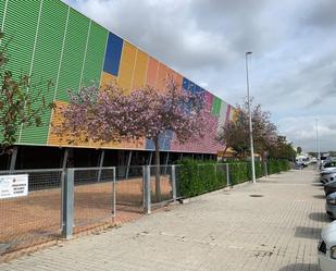 Vista exterior de Oficina en venda en Riba-roja de Túria