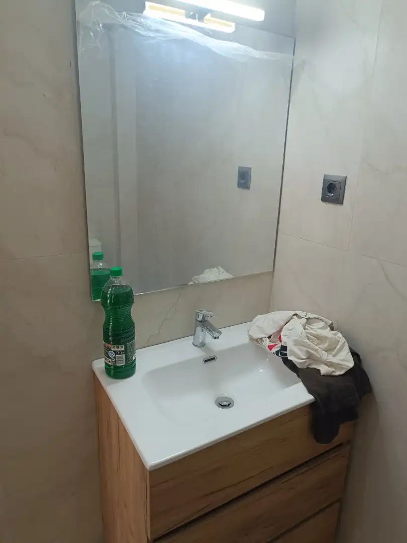 Baño de Piso en venta en Canovelles
