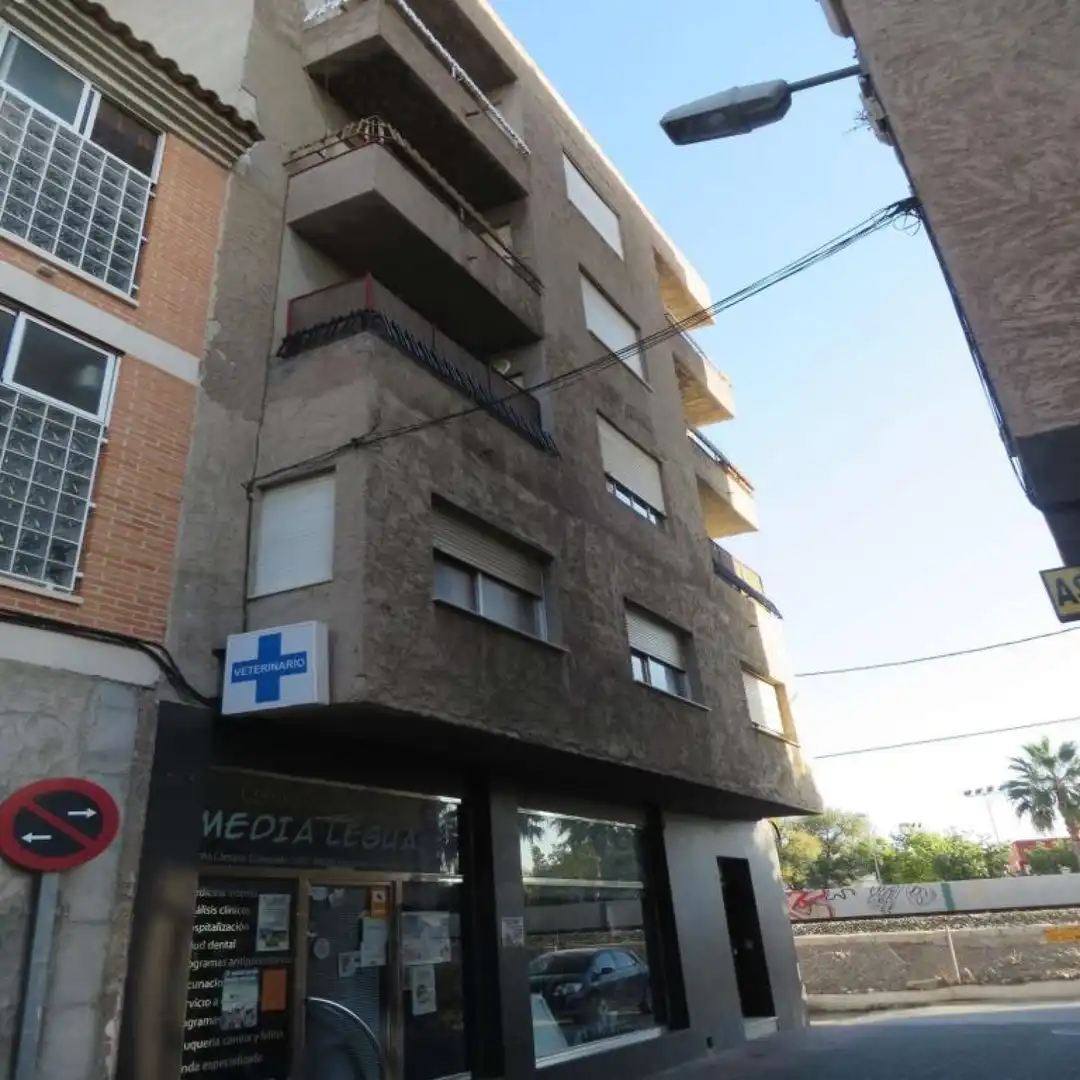 Vista exterior de Pis en venda en Murcia amb Jardí privat