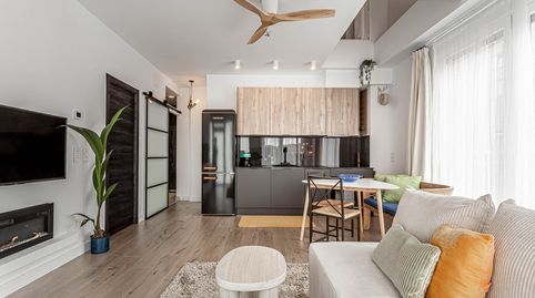 Photo 3 of Flat for rent in Calle de Ladera de Los Almendros, 40, Valdebernardo - Valderribas, Madrid Capital