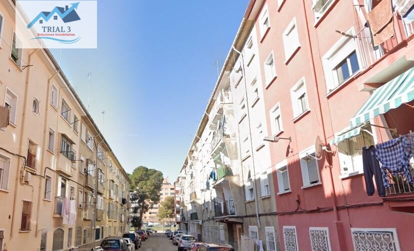 Vista exterior de Piso en venta en  Zaragoza Capital con Terraza y Balcón