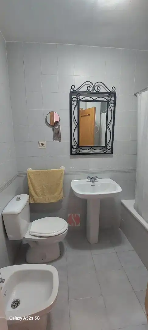 Bany de Casa o xalet en venda en Pulianas amb Balcó i Piscina comunitària
