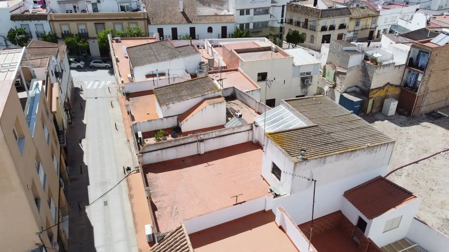 Exterior view of Houses for sale in Lebrija  with Heating, Storage room and Balcony
