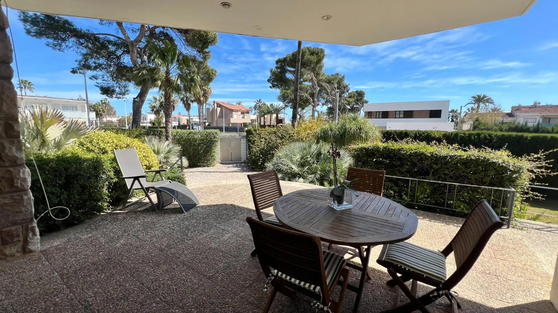 Terrassa de Casa o xalet en venda en Castellón de la Plana / Castelló de la Plana amb Aire condicionat, Calefacció i Jardí privat