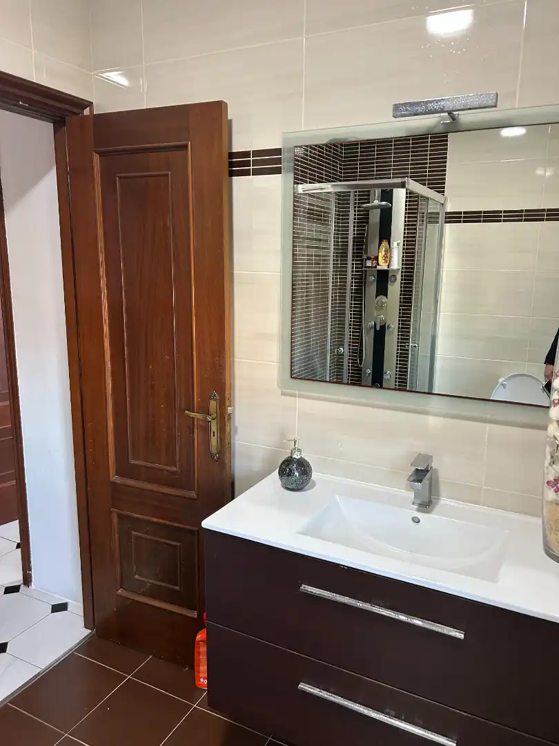Baño de Casa o chalet en venta en Cambados con Amueblado, Horno y Lavadora