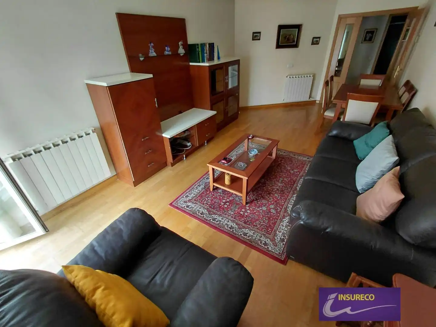 Sala de estar de Piso en venta en León Capital  con Calefacción, Parquet y Terraza