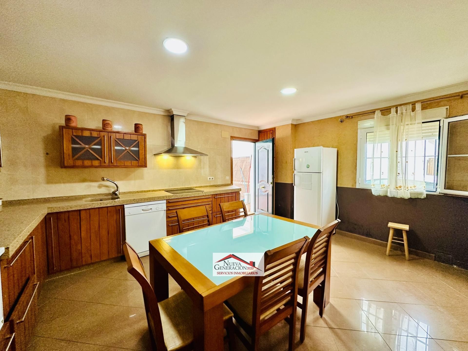Cocina de Casa adosada en venta en Vejer de la Frontera con Aire acondicionado y Calefacción