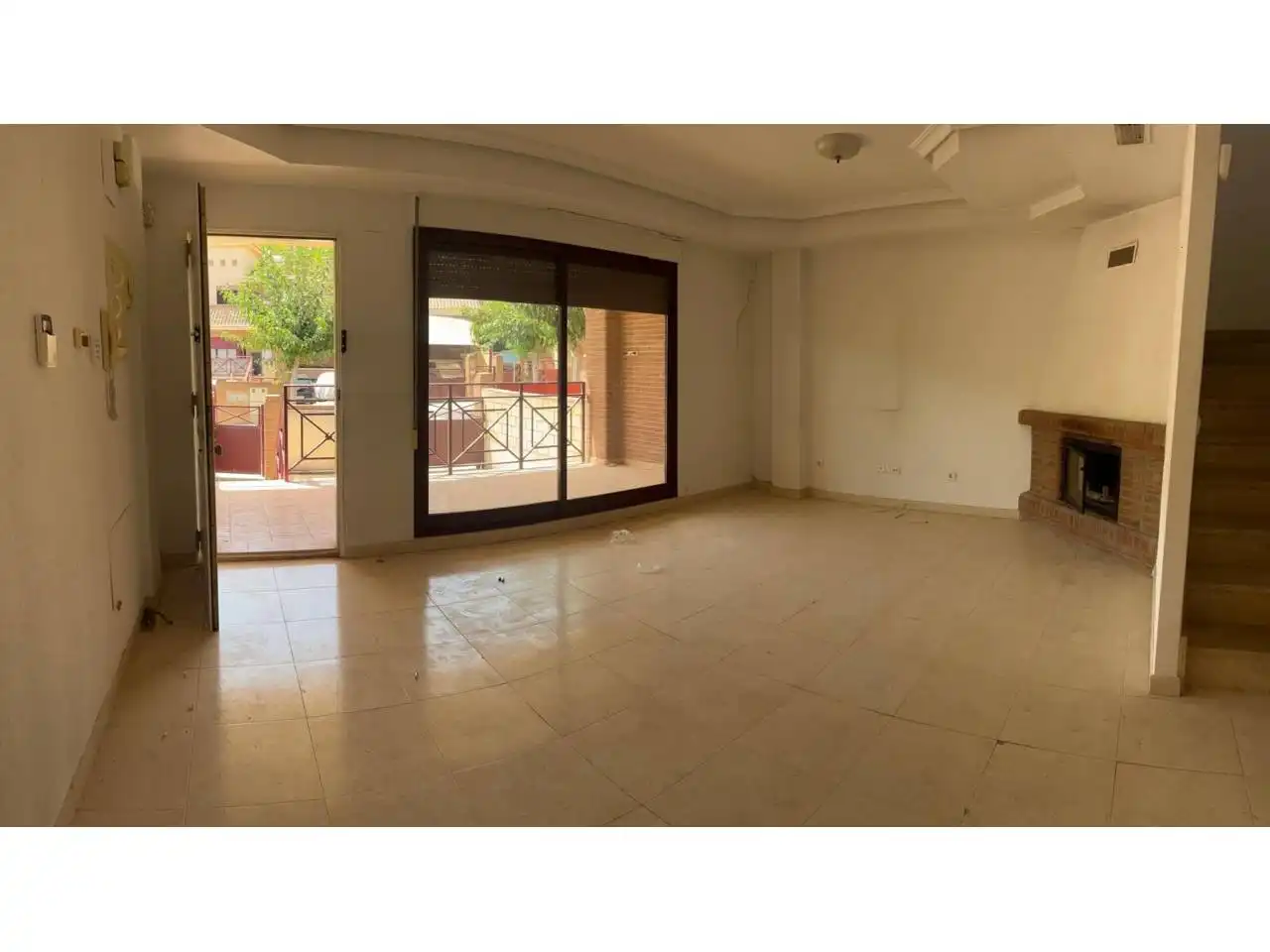 Casa adosada en venda en La Nucia amb Aire condicionat, Terrassa i Piscina comunitària