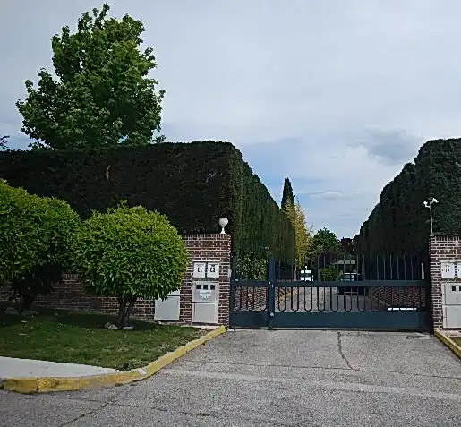 Vista exterior de Pis en venda en Las Rozas de Madrid