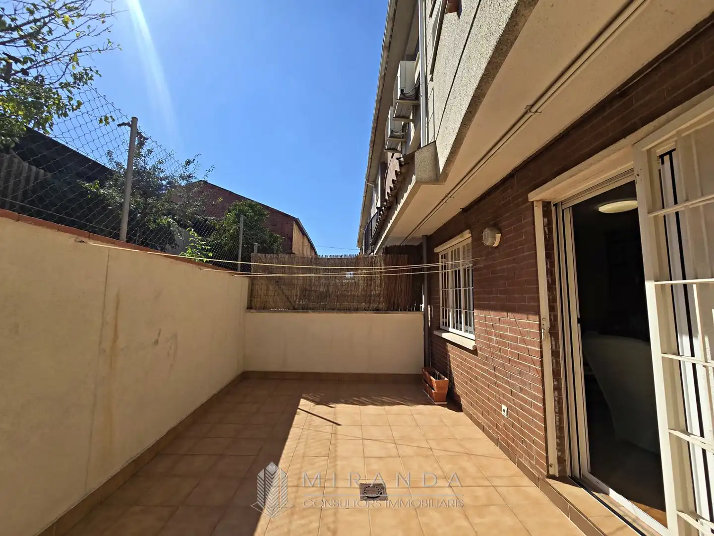 Jardín de Casa adosada en venta en Granollers con Aire acondicionado, Calefacción y Jardín privado
