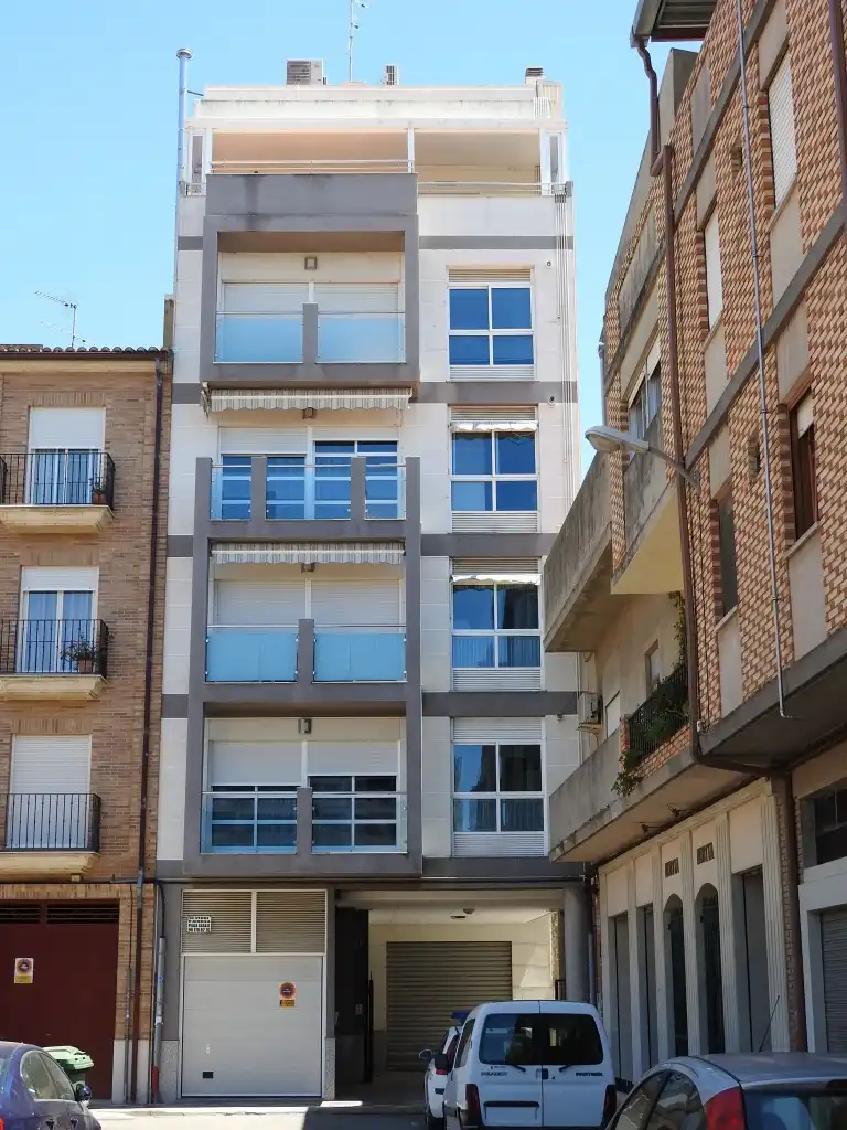 Parcheggio in vendita a DEL PARALEL
