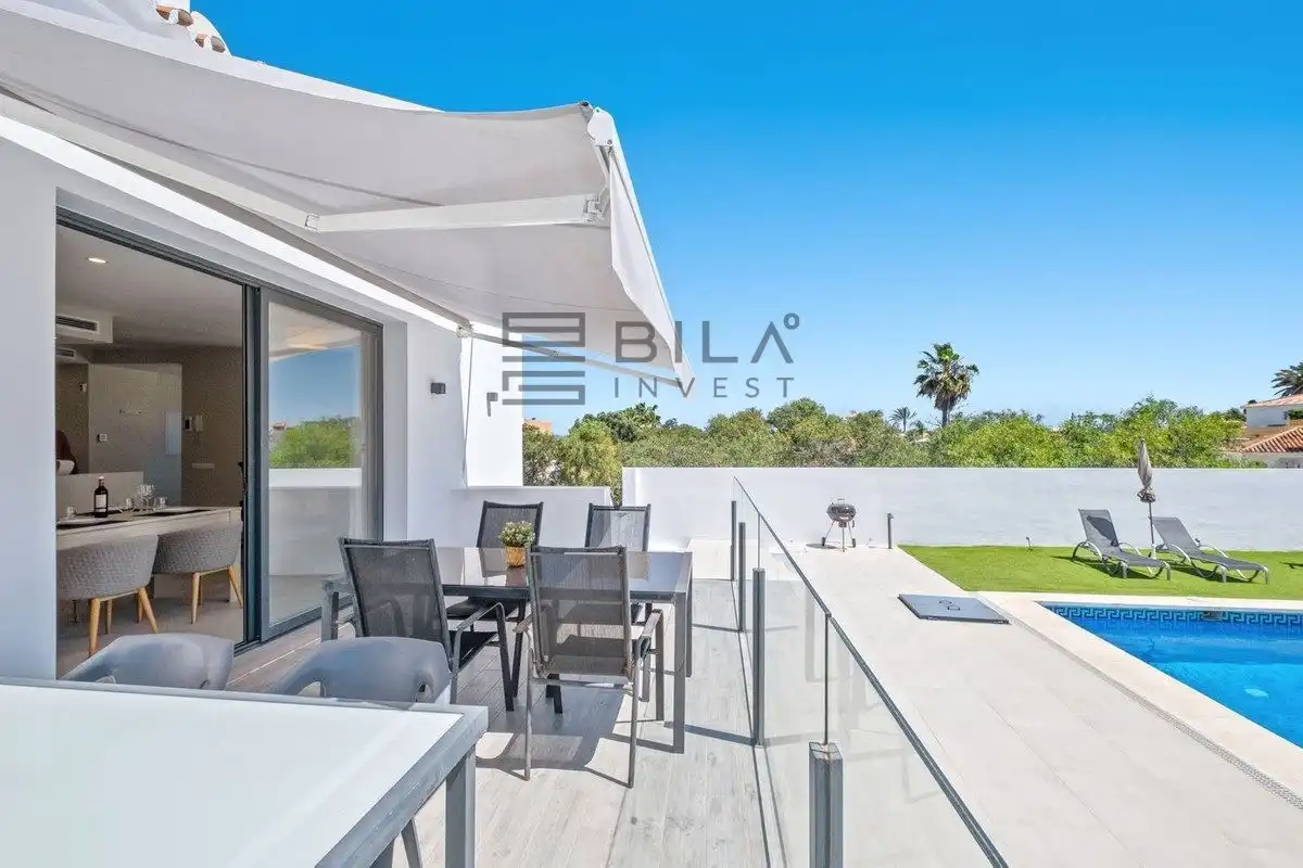 Villa avec piscine à vendre à El Faro, imagen 2