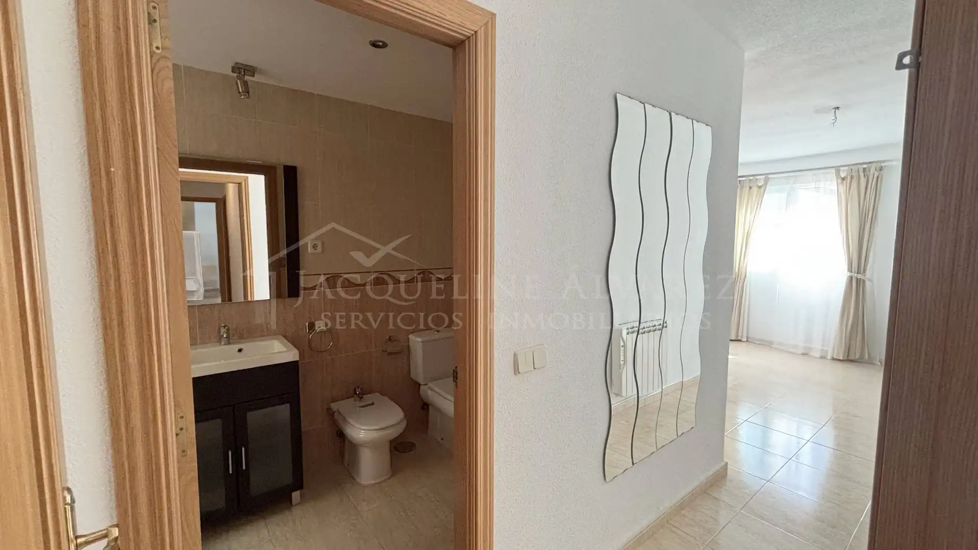 Baño de Piso en venta en Ugena con Calefacción, Amueblado y Balcón