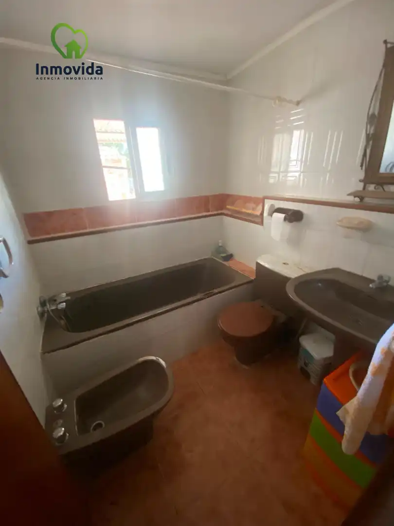Bany de Casa o xalet en venda en Córdoba amb Terrassa i Piscina