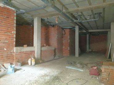 Local comercial en venta en Valdepeñas