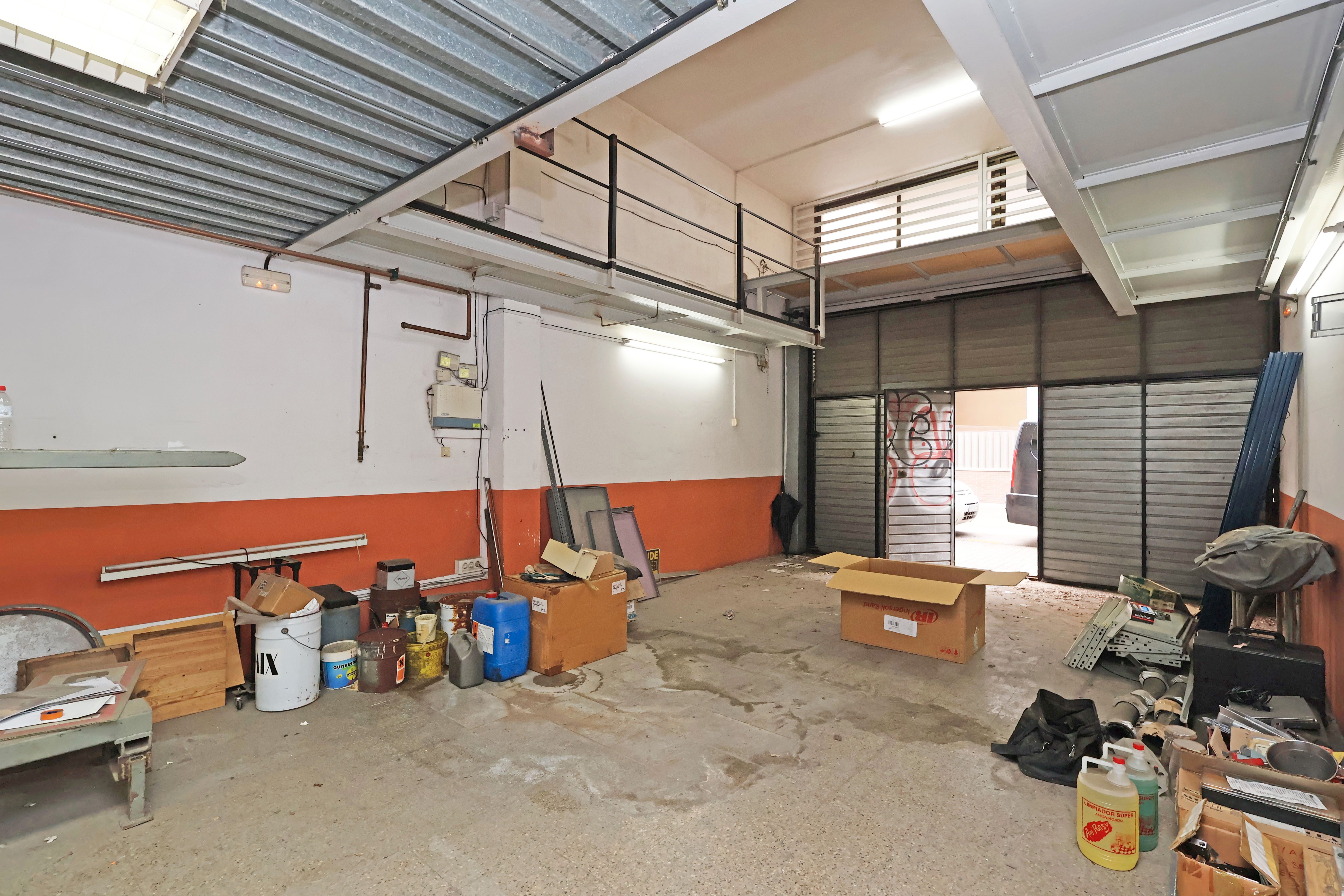 Local en venda en L'Hospitalet de Llobregat