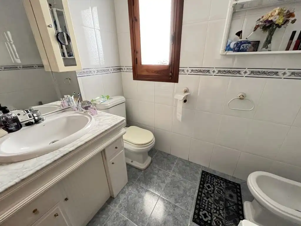Baño de Piso en venta en Málaga con Aire acondicionado, Terraza y Trastero