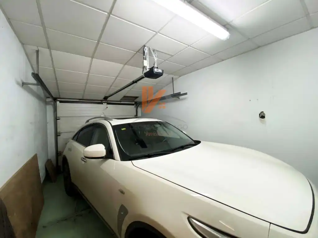 Parking de Casa o chalet en venta en Santiago de Compostela 