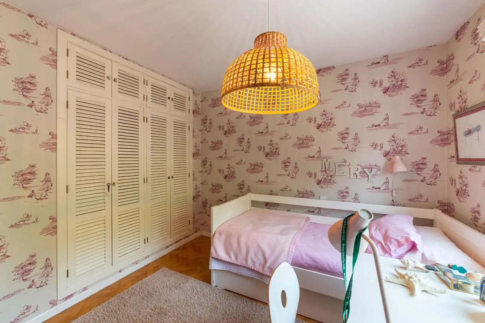 Habitación de Casa adosada en venta en Simancas con Calefacción, Jardín privado y Alarma