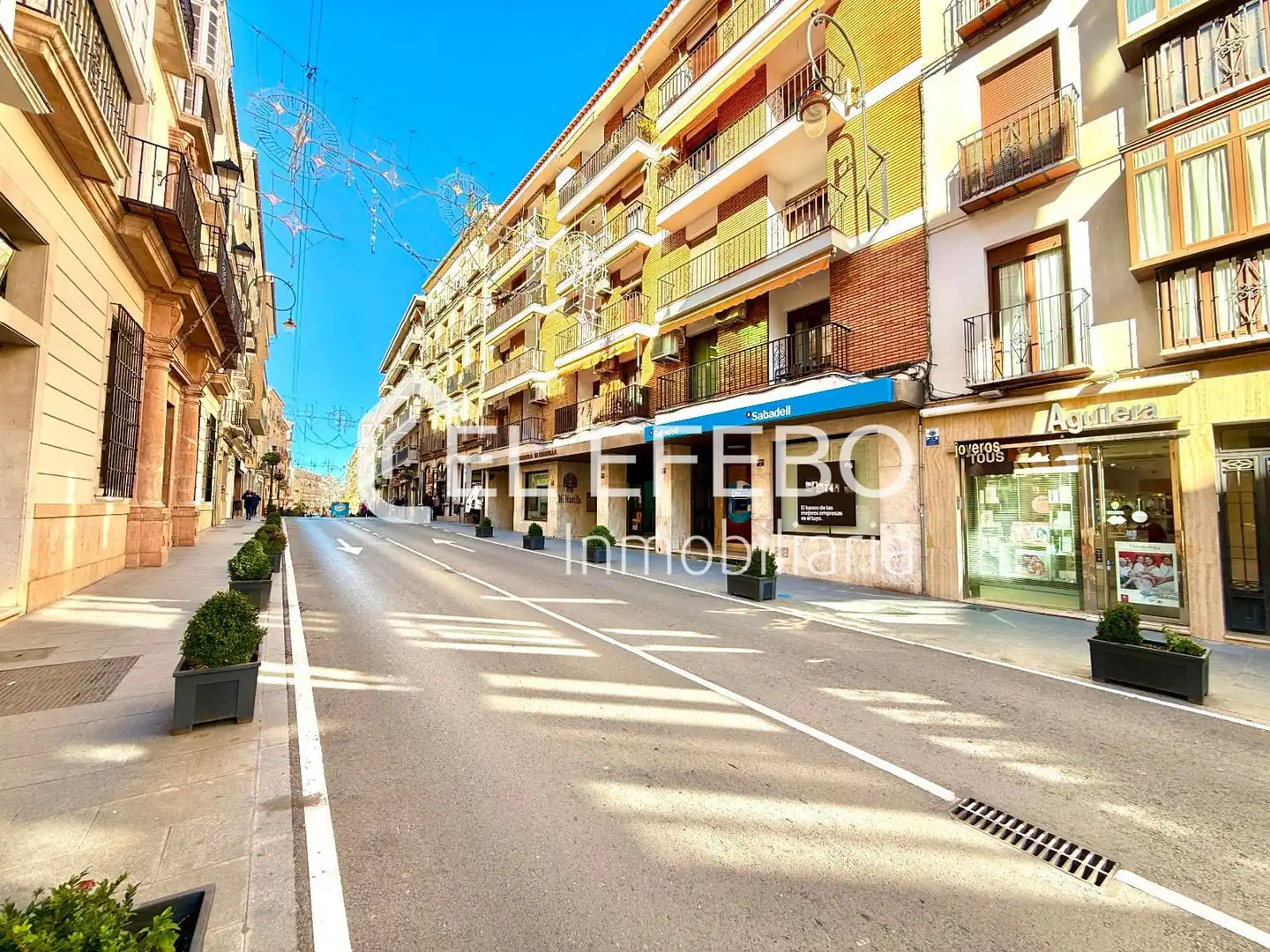 Außenansicht von Garage zum Verkauf in Antequera