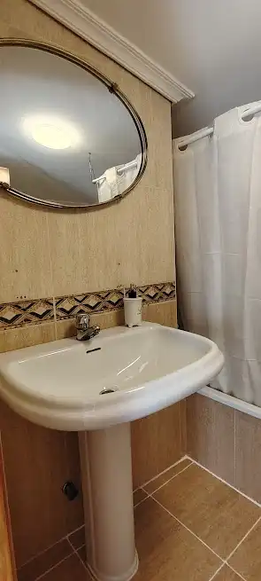 Baño de Dúplex de alquiler en Linares con Aire acondicionado, Calefacción y Terraza