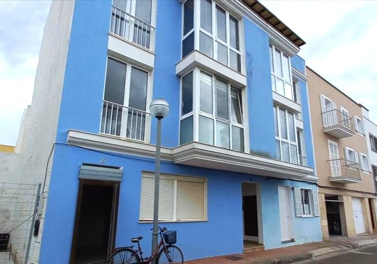 Exterior view of Flat for sale in Ciutadella de Menorca  with Oven