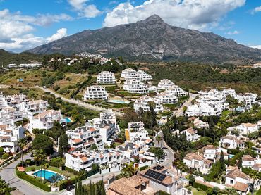 Reihenhaus zum Verkauf in Nueva Andalucía