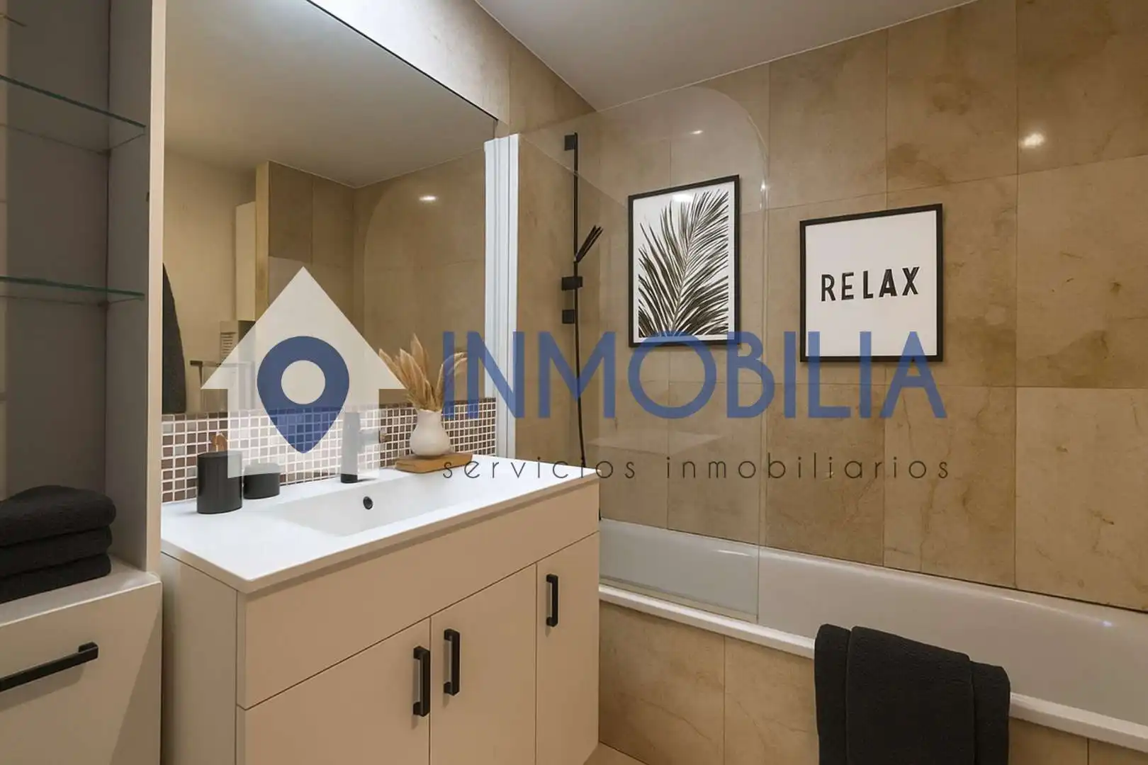 Habitación de Piso en venta en Madrid con Aire acondicionado, Calefacción y Piscina