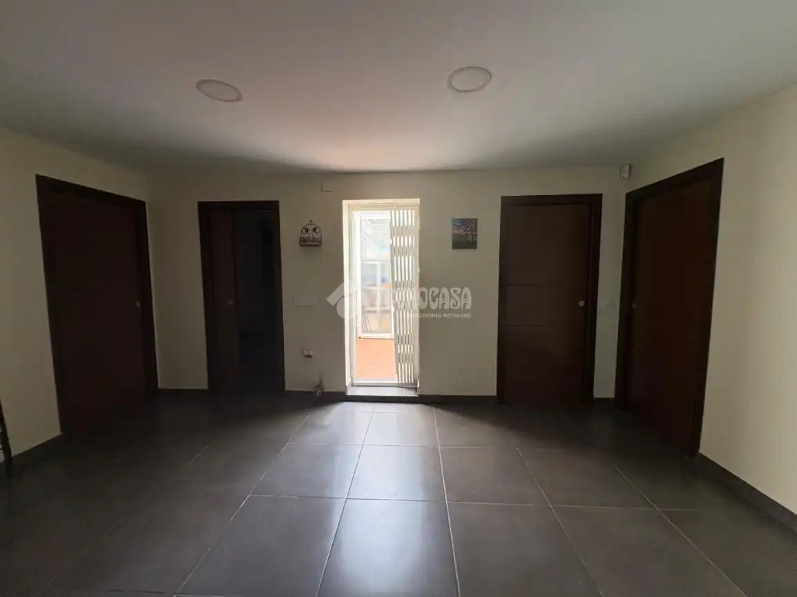 Piso en venta en C. Virgen de Tíscar, San Felipe - El Almendral - La Merced
