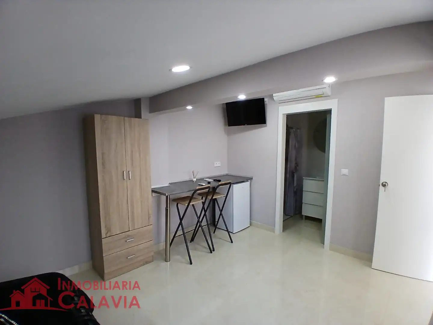 Habitación de Apartamento de alquiler en Baeza con Aire acondicionado, Calefacción y Terraza