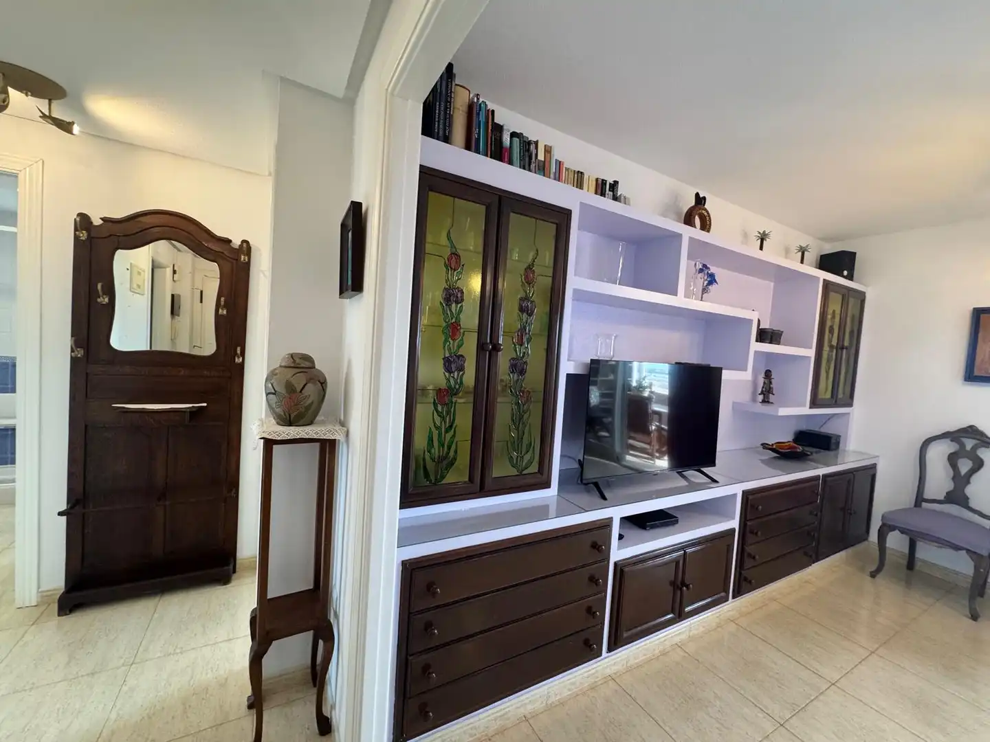 Sala d'estar de Apartament de lloguer en El Campello amb Terrassa, Moblat i Forn