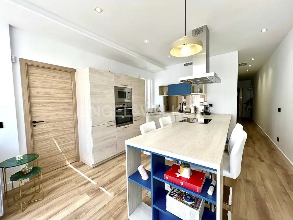 Penthouse with lift for sale in Calle de Fernando el Católico, imagen 6