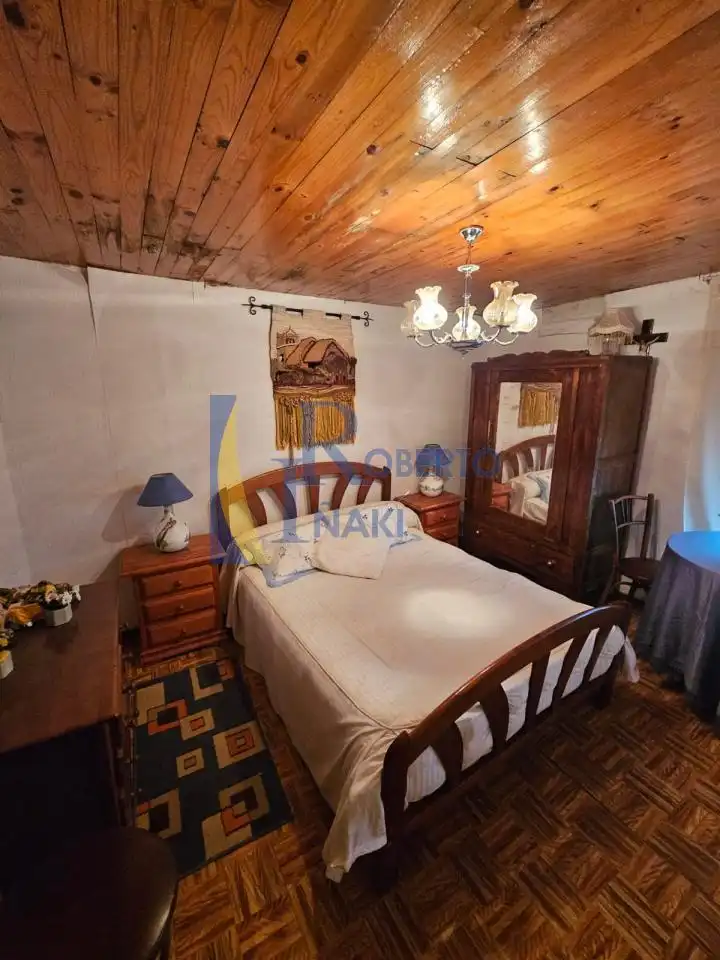 Dormitori de Casa o xalet en venda en Valdemora amb Jardí privat