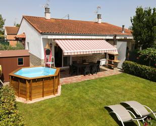 Terrasse von Einfamilien-Reihenhaus zum verkauf in Pitillas mit Terrasse, Schwimmbad und Balkon