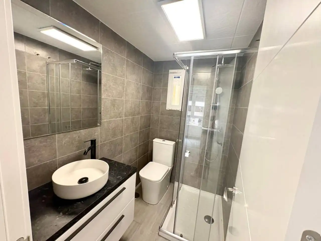 Badezimmer von Wohnung zum Verkauf in San Gabriel - Palmeral - Urbanova