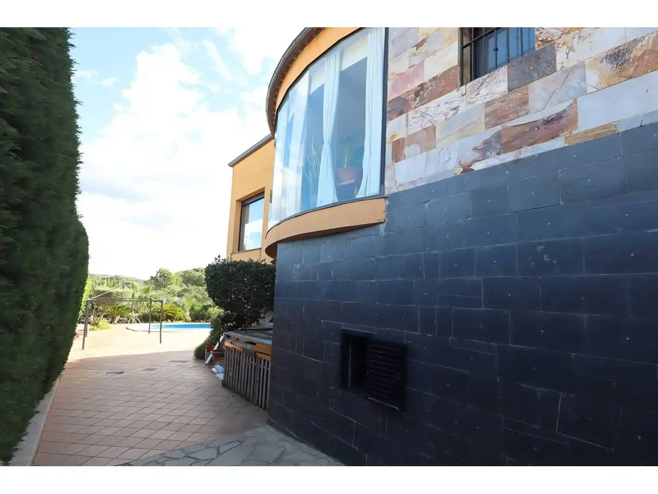 Vista exterior de Casa o xalet en venda en Lloret de Mar amb Aire condicionat, Calefacció i Jardí privat