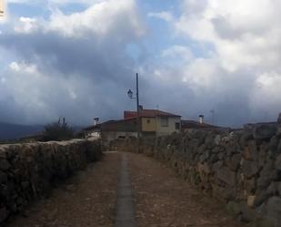 Außenansicht von Haus oder Chalet zum verkauf in Bonilla de la Sierra