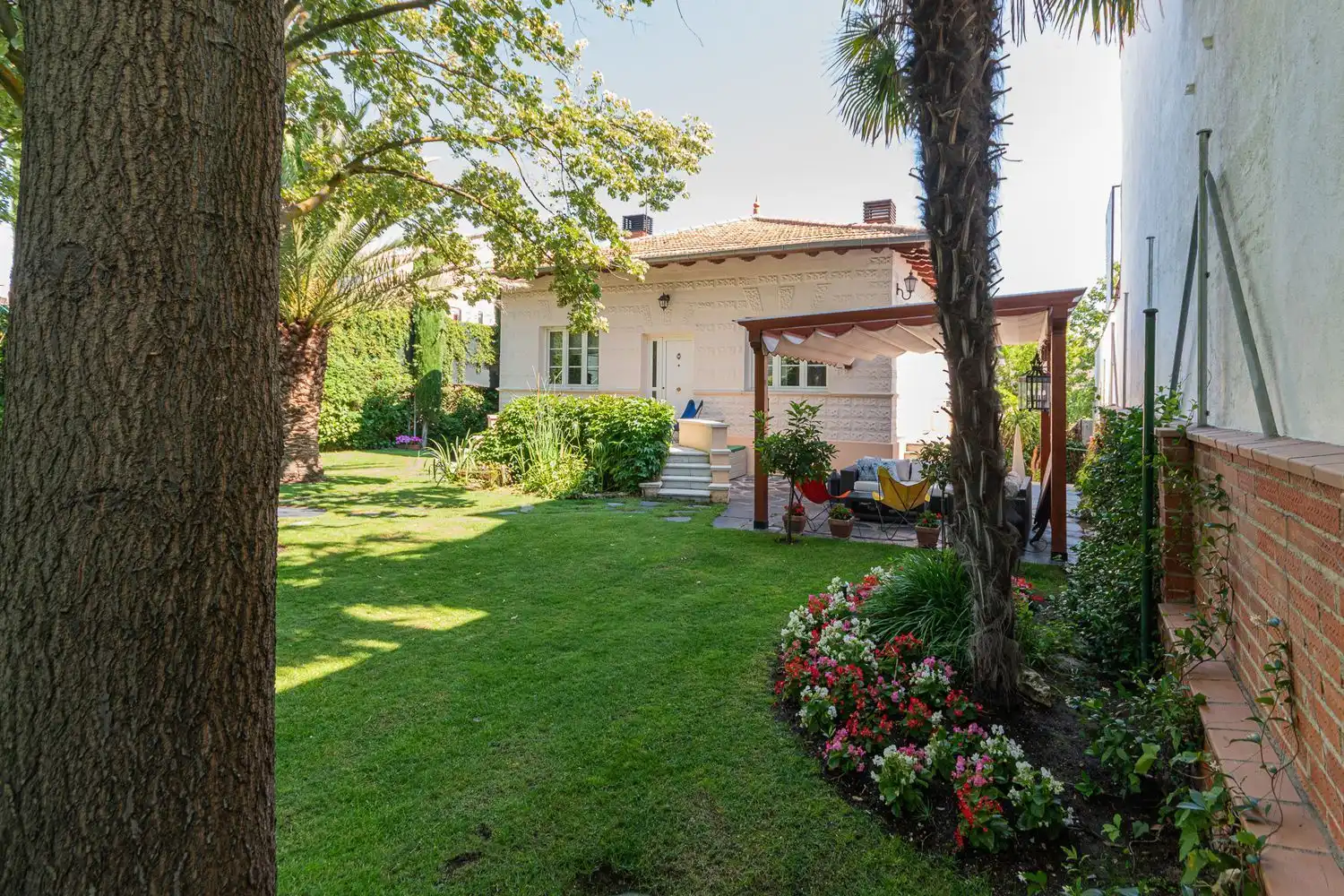 Jardí de Casa o xalet en venda en Madrid amb Aire condicionat, Calefacció i Traster