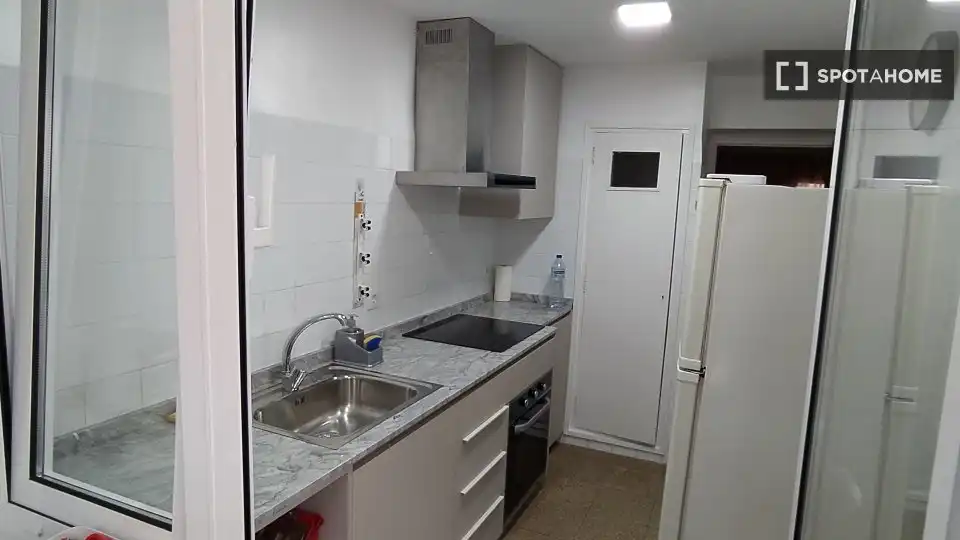 Cocina de Piso de alquiler en Godella con Aire acondicionado, Calefacción y Amueblado