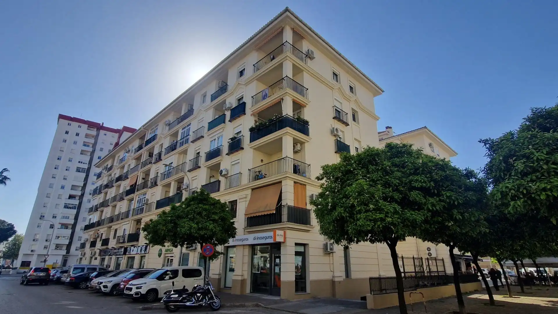 Außenansicht von Garage zur Miete in Jerez de la Frontera