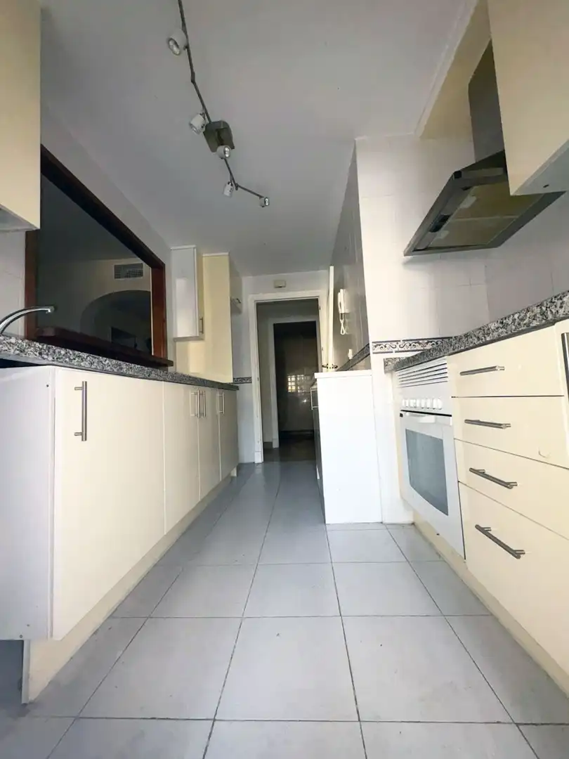 Flat for sale in La Duquesa