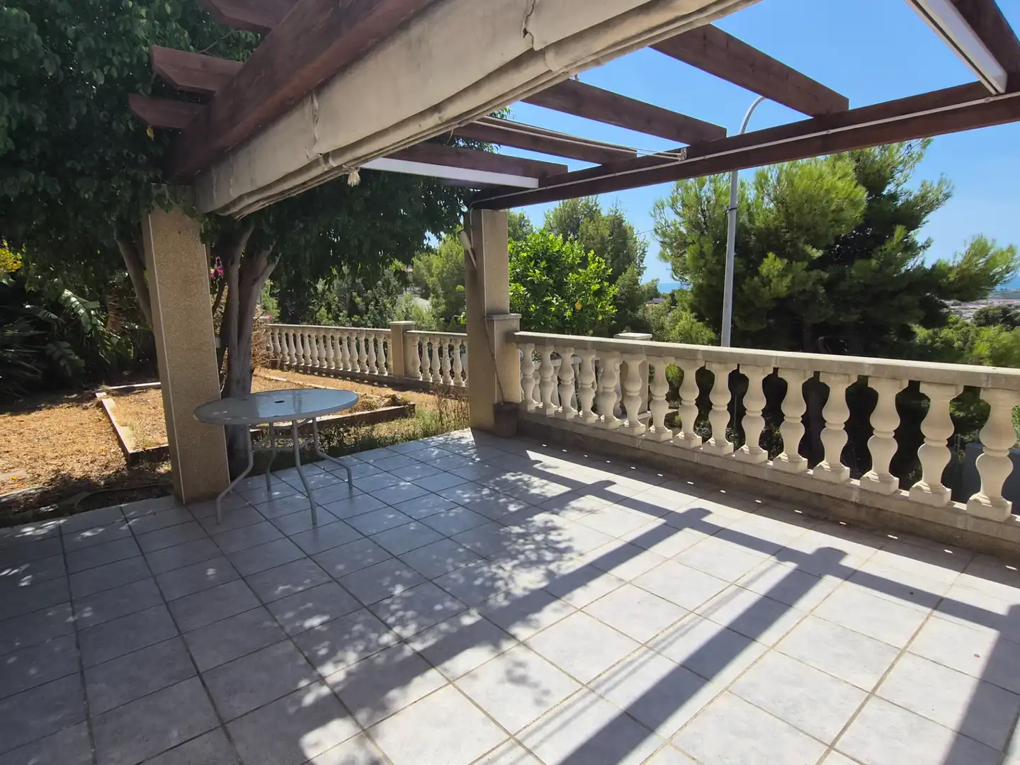 Terrace of Houses for sale in Roda de Berà  with Private garden, Terrace and Oven