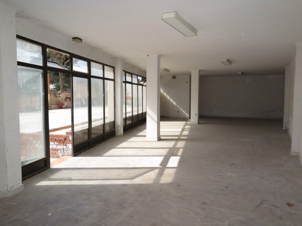 Local de alquiler en La Dehesa - El Pinar