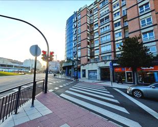 Vista exterior de Pis en venda en Oviedo  amb Calefacció