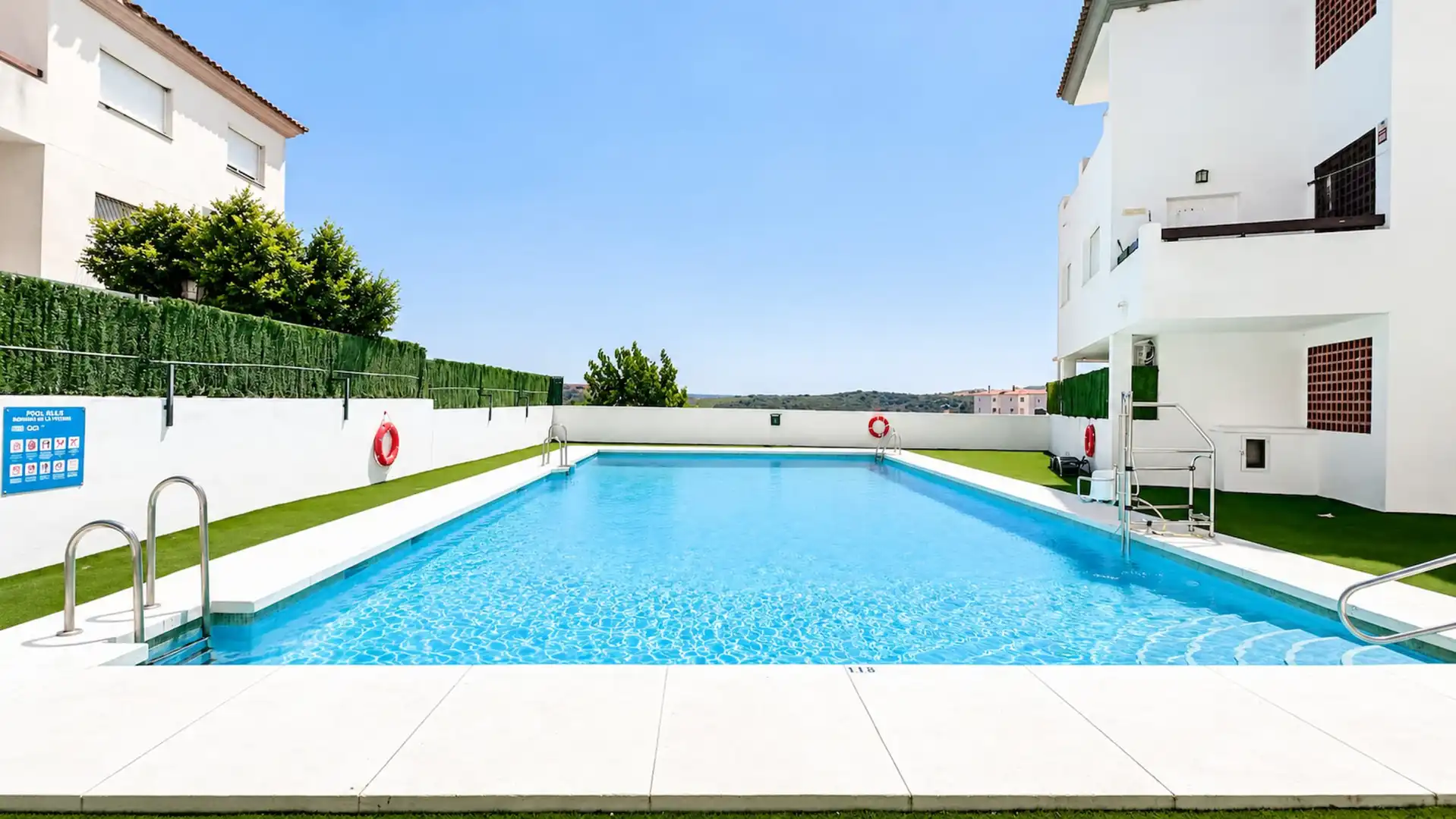 Piscina de Apartament en venda en Manilva amb Terrassa, Piscina i Moblat