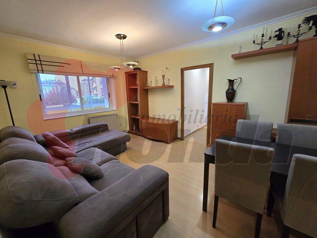 Pis en venda a Rua Otero Pedrayo Profesor, Paradai