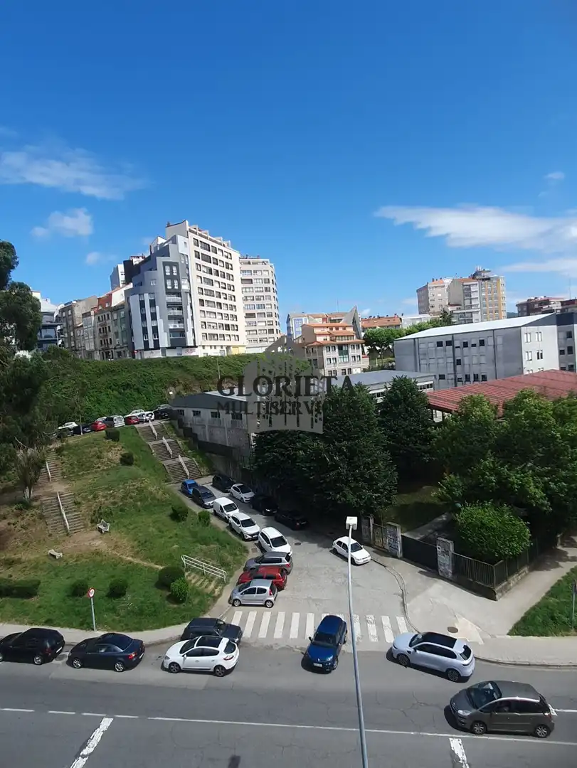 Außenansicht von Dachboden zum Verkauf in Vigo  mit Klimaanlage, Heizung und Parkett